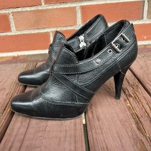 Vera Wang 👠 Ankle boot heel